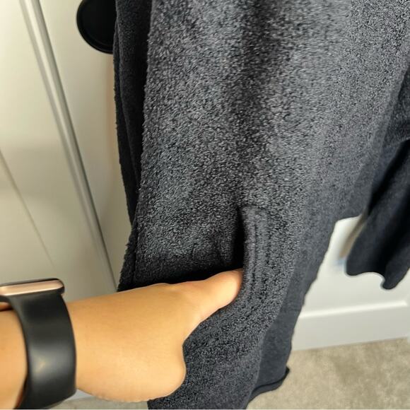 Barefoot Dreams Black Cardigan - Picture 4 of 8